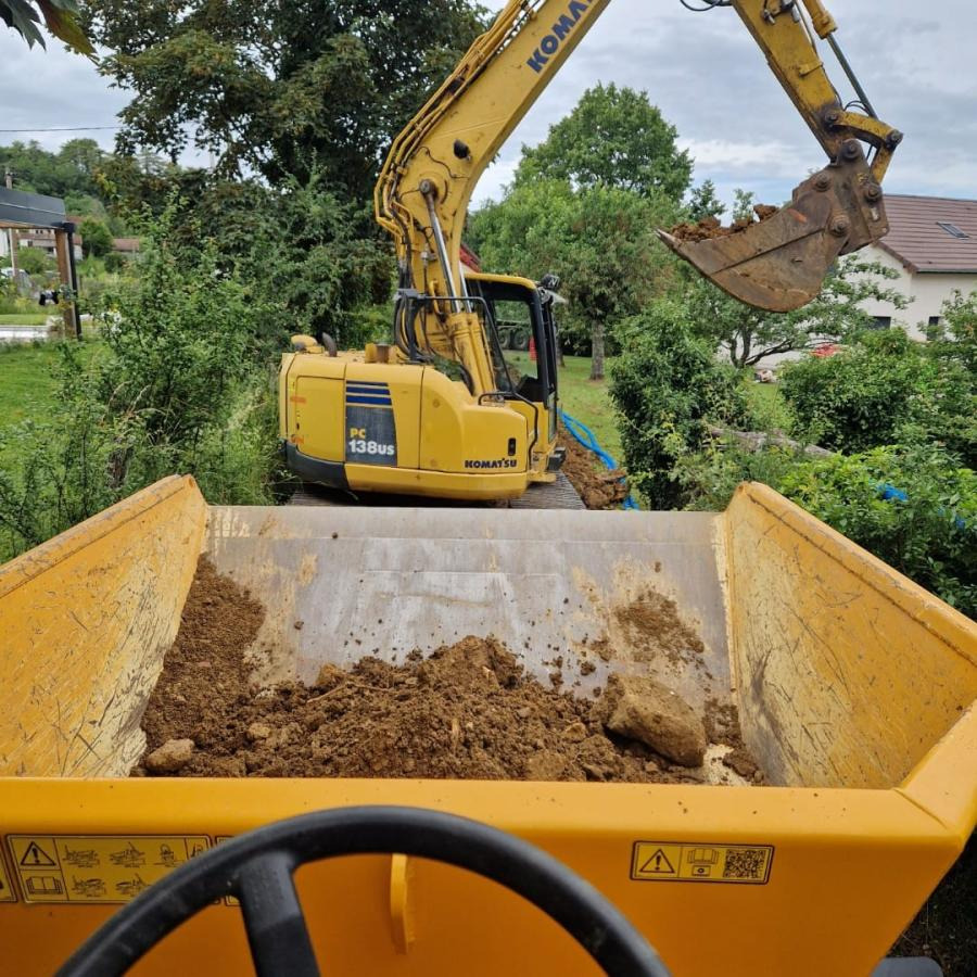 Komatsu PC138US-8 - Excavadora de cadenas: foto 3 Komatsu PC138US-8 - Excavadora de cadenas: foto 3