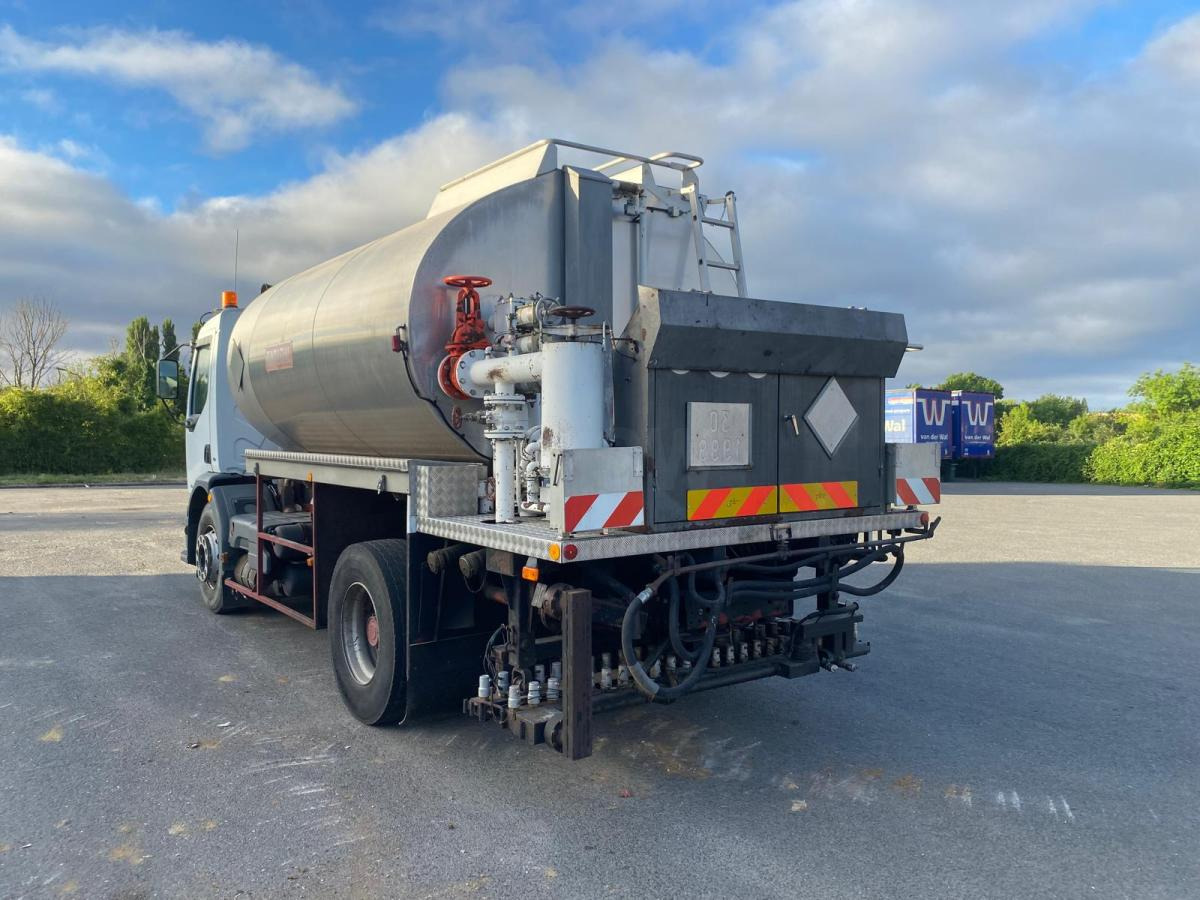 Renault Premium 300 CV - Camión cisterna: foto 5 Renault Premium 300 CV - Camión cisterna: foto 5