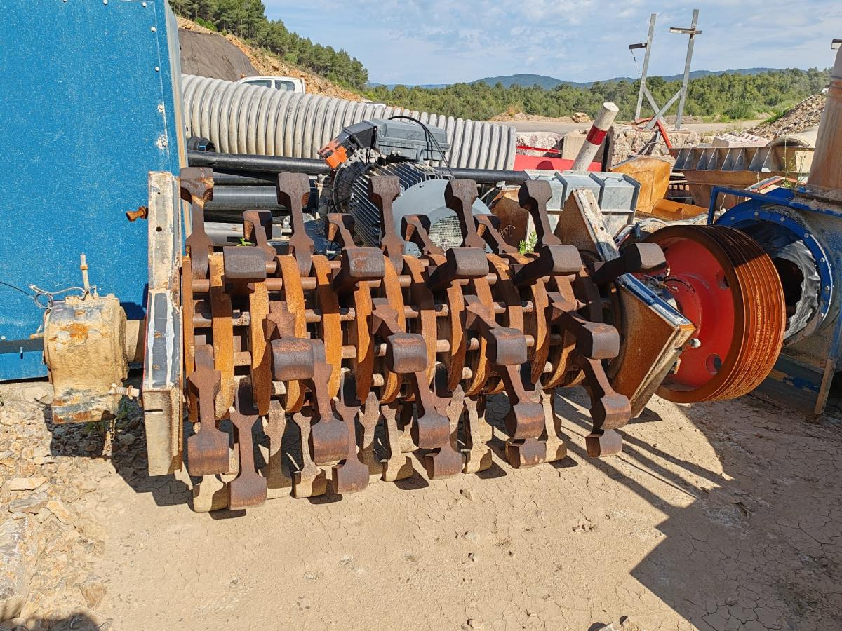 Sandvik GM420-14 - Trituradora de impacto: foto 2 Sandvik GM420-14 - Trituradora de impacto: foto 2