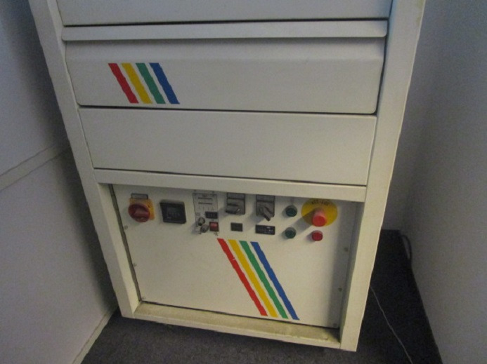 PNEUMATISCHE TRANSFERPRESSEN – HITZEPRESSE FÜR T-SHIRT DRUCK –  INTRON COPY PRESS 300 220 070 - Máquina de impresión: foto 4 PNEUMATISCHE TRANSFERPRESSEN – HITZEPRESSE FÜR T-SHIRT DRUCK –  INTRON COPY PRESS 300 220 070 - Máquina de impresión: foto 4