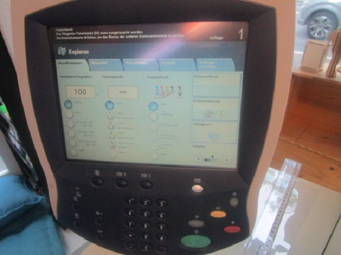 XEROX DC250 (Drucken, Kopieren, Scannen) mit Broschürenfinischer - Máquina de impresión digital: foto 4 XEROX DC250 (Drucken, Kopieren, Scannen) mit Broschürenfinischer - Máquina de impresión digital: foto 4