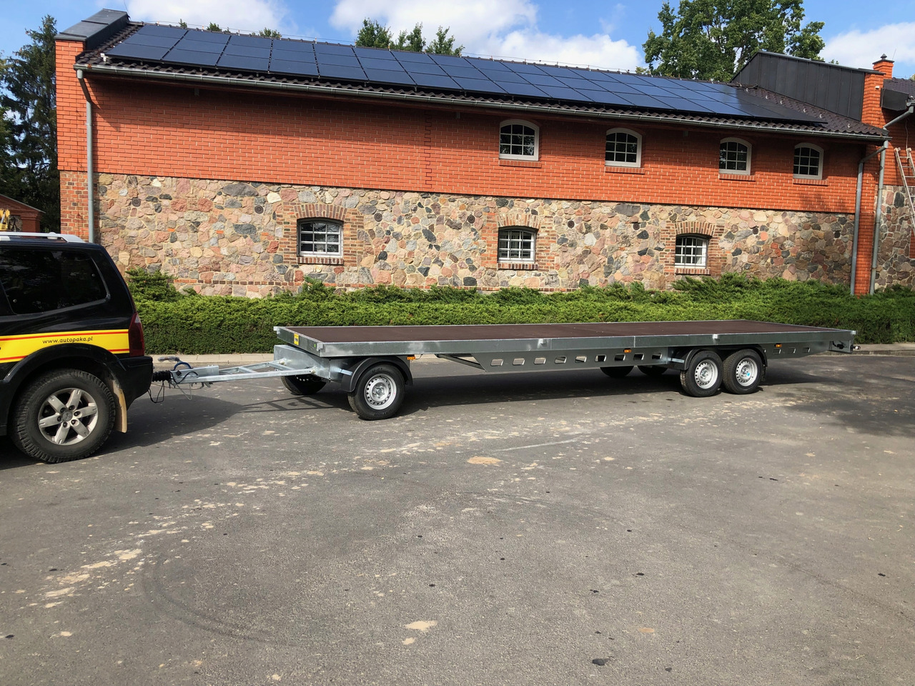 PRZYCZEPA OBROTNICA PLATFORMA 8m 3500 KG / TURNTABLE PLATFORM TRAILER 8m 3500 KG - Remolque plataforma/ Caja abierta: foto 3 PRZYCZEPA OBROTNICA PLATFORMA 8m 3500 KG / TURNTABLE PLATFORM TRAILER 8m 3500 KG - Remolque plataforma/ Caja abierta: foto 3