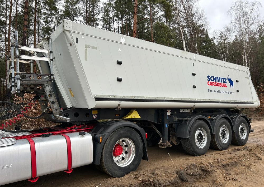 Schmitz Cargobull GOTHA / WYWROTKA 26 m3 / ŻWIRÓWKA / OŚ PODNOSZONA / 2015 ROK !! - Semirremolque volquete: foto 1 Schmitz Cargobull GOTHA / WYWROTKA 26 m3 / ŻWIRÓWKA / OŚ PODNOSZONA / 2015 ROK !! - Semirremolque volquete: foto 1