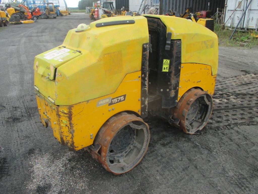 Ammann ARR 1575 - Apisonadora de asfalto: foto 2 Ammann ARR 1575 - Apisonadora de asfalto: foto 2