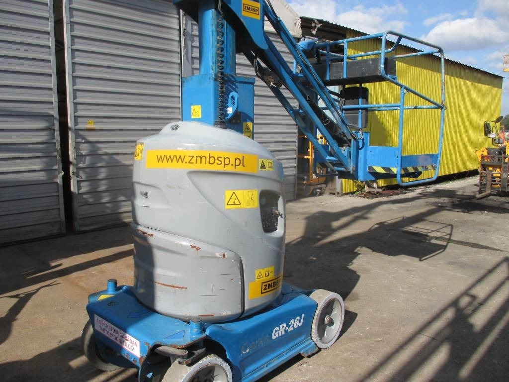 Genie GR 26 J - Plataforma de mástil vertical: foto 2 Genie GR 26 J - Plataforma de mástil vertical: foto 2