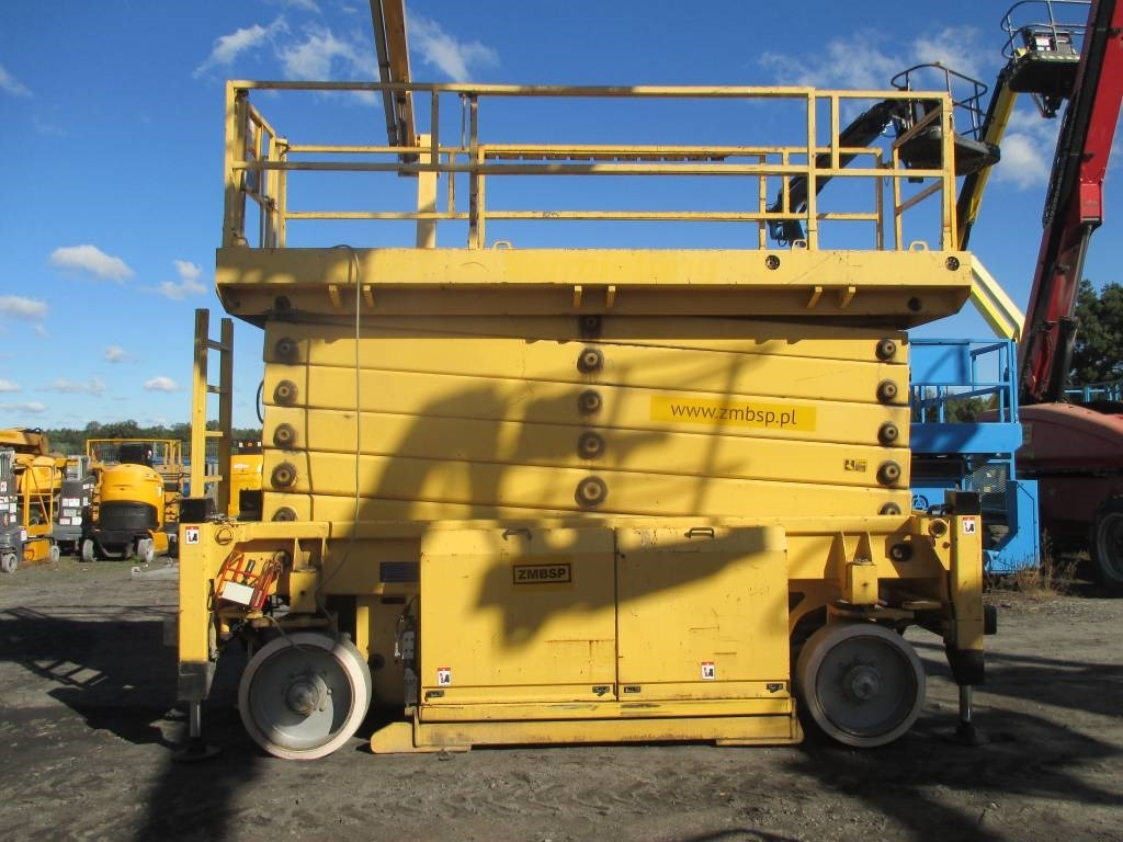 HAB S225-12E4WD - Plataforma de tijeras: foto 2 HAB S225-12E4WD - Plataforma de tijeras: foto 2