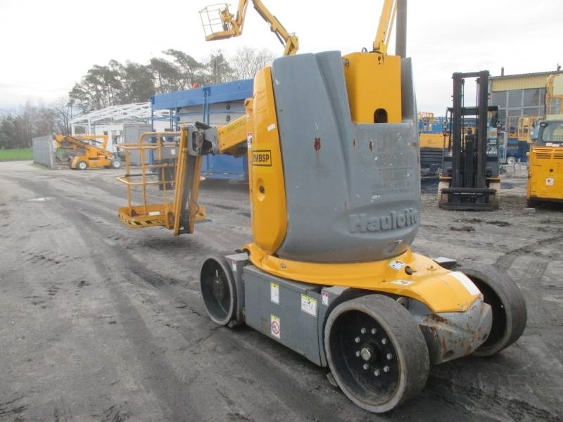Haulotte HA 12 CJ - Plataforma articulada: foto 5 Haulotte HA 12 CJ - Plataforma articulada: foto 5