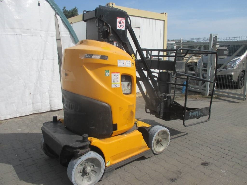 Manitou 100 VJR - Plataforma de mástil vertical: foto 2 Manitou 100 VJR - Plataforma de mástil vertical: foto 2