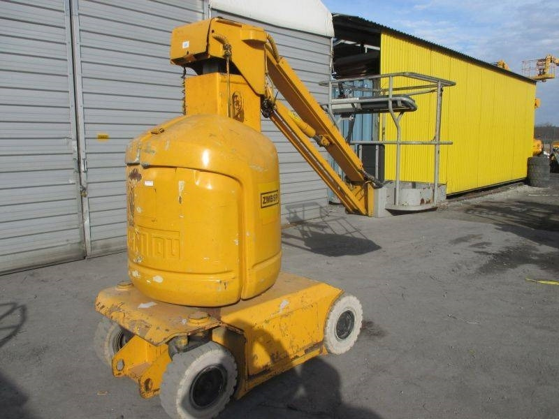 Manitou 105 VJR 2 - Plataforma de mástil vertical: foto 2 Manitou 105 VJR 2 - Plataforma de mástil vertical: foto 2