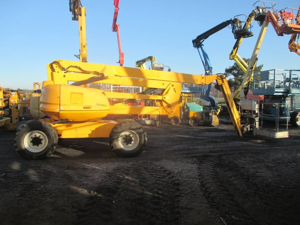 Manitou 200 ATJ - Plataforma articulada: foto 2 Manitou 200 ATJ - Plataforma articulada: foto 2