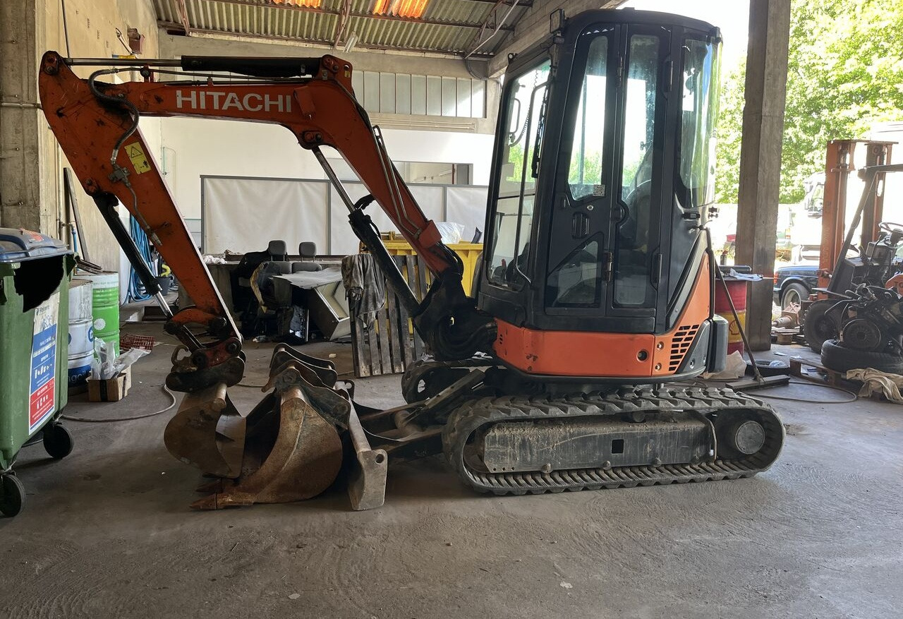 Hitachi ZX29 - Miniexcavadora: foto 3 Hitachi ZX29 - Miniexcavadora: foto 3