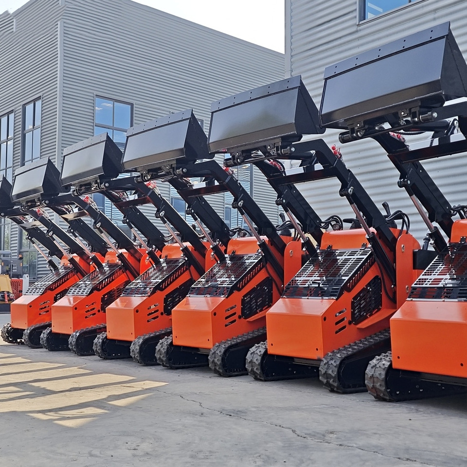 LEZUM Free Shipping Mini Skid Steer Loader Compact Track Electric/Diesel Chinese Mini Skid Steer Loader For Sale With Mini Skid Steer Attachments 4 In 1 Bucket - Minicargadora: foto 4 LEZUM Free Shipping Mini Skid Steer Loader Compact Track Electric/Diesel Chinese Mini Skid Steer Loader For Sale With Mini Skid Steer Attachments 4 In 1 Bucket - Minicargadora: foto 4