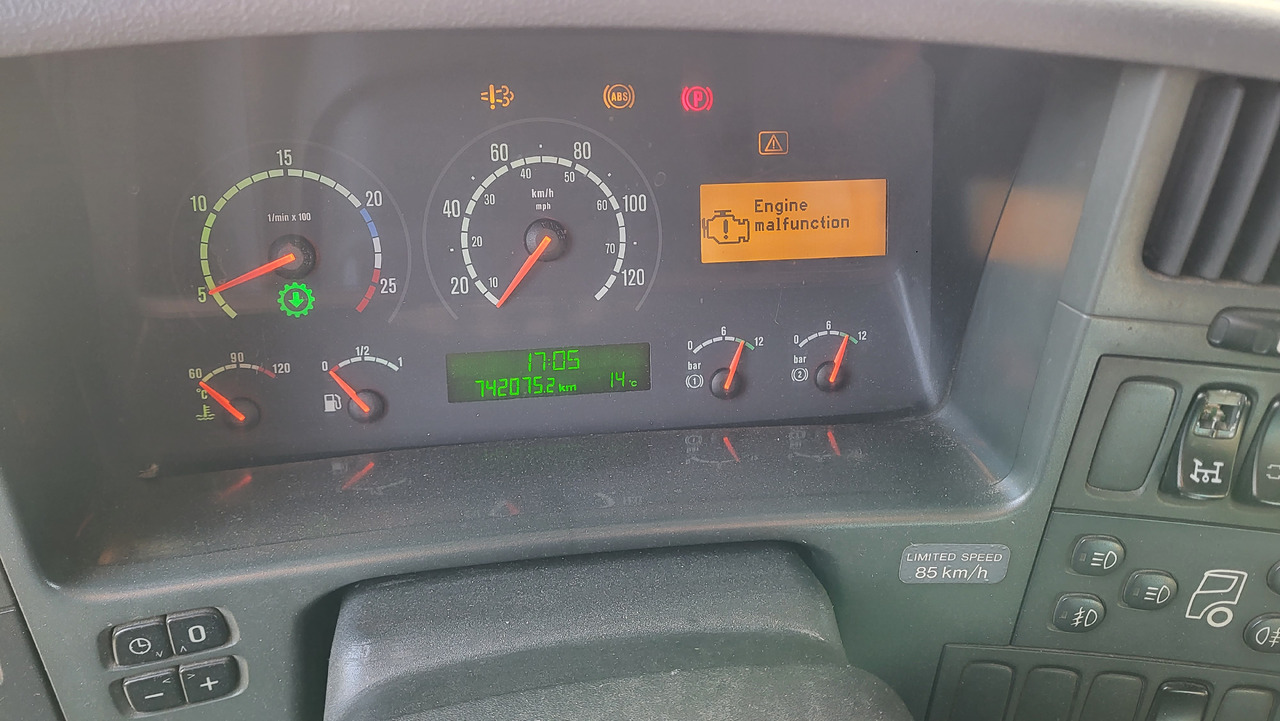 Leasing de SCANIA R 470 6X4 SCANIA R 470 6X4: foto 23 Leasing de SCANIA R 470 6X4 SCANIA R 470 6X4: foto 23