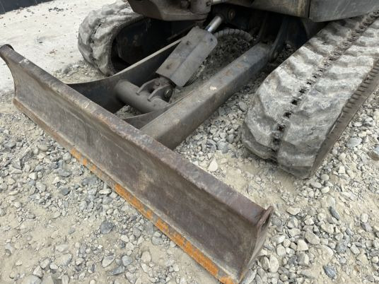 Miniexcavadora Bobcat E26 à 16900 € HT: foto 10 Miniexcavadora Bobcat E26 à 16900 € HT: foto 10