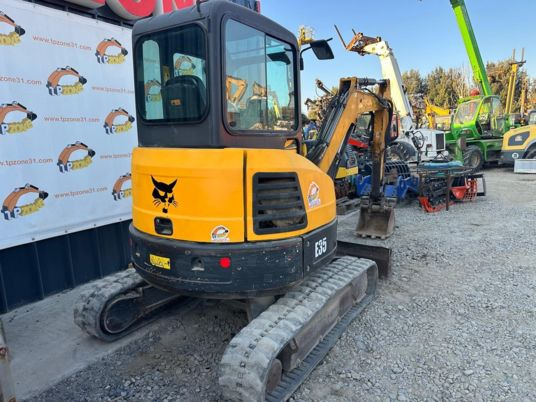 Bobcat E35 Cabine à 23500 € HT - Miniexcavadora: foto 3 Bobcat E35 Cabine à 23500 € HT - Miniexcavadora: foto 3