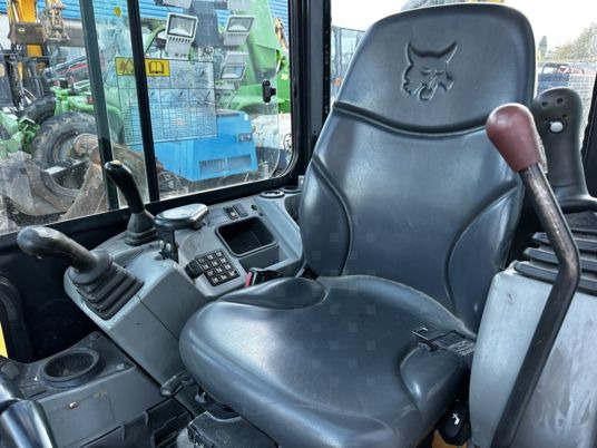 Miniexcavadora Bobcat E50: foto 10