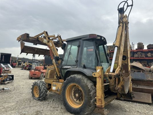 Retroexcavadora Case 590SLE 4X4 à 19500 € HT: foto 7