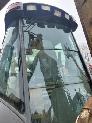 Retroexcavadora Case 590SLE 4X4 à 19500 € HT: foto 8