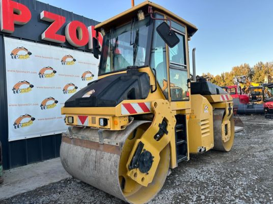 Dynapac CC222 - Rodillo: foto 1 Dynapac CC222 - Rodillo: foto 1