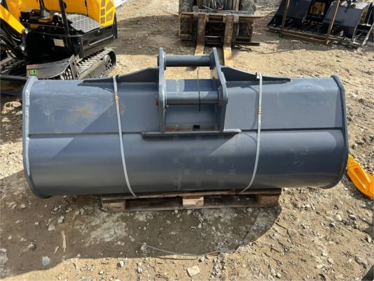 Godet 1M80 - axe 65 mm - Cazo: foto 5 Godet 1M80 - axe 65 mm - Cazo: foto 5