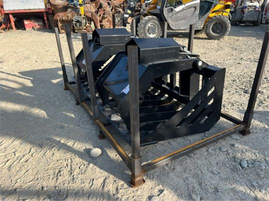 Godet grappin pour minichargeur - Cazo: foto 5 Godet grappin pour minichargeur - Cazo: foto 5