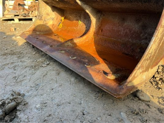 Godet inclinable Volvo S50 - Cazo para excavadora: foto 5 Godet inclinable Volvo S50 - Cazo para excavadora: foto 5