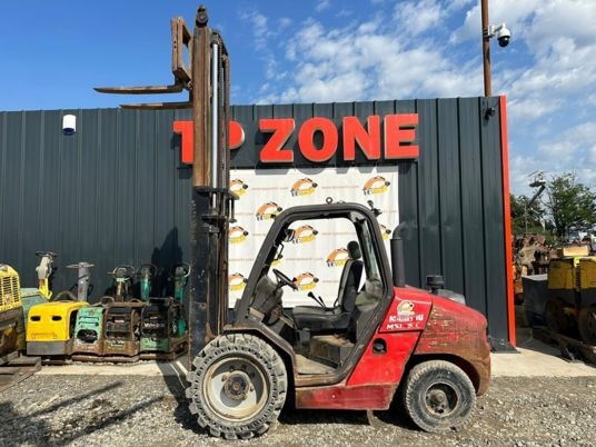 Manitou MSI35T à 19900 € HT - Carretilla elevadora diésel: foto 2 Manitou MSI35T à 19900 € HT - Carretilla elevadora diésel: foto 2