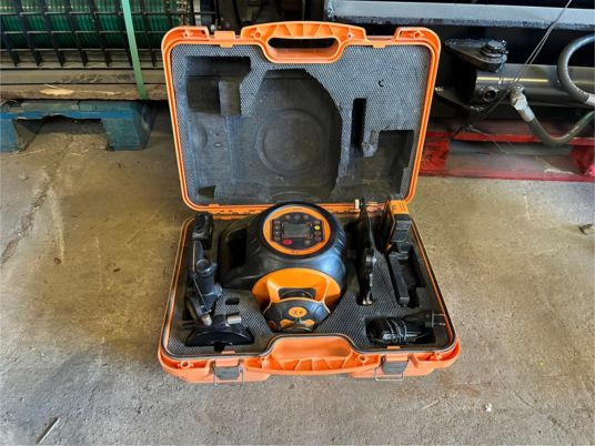 Niveau laser rotatif automatique GEO FENNEL - Equipo de construcción: foto 1 Niveau laser rotatif automatique GEO FENNEL - Equipo de construcción: foto 1