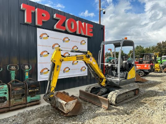 Wacker Neuson ET24 - Canopy - Attache rapide hydraulique - Miniexcavadora: foto 4 Wacker Neuson ET24 - Canopy - Attache rapide hydraulique - Miniexcavadora: foto 4