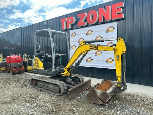 Wacker Neuson ET24 - Canopy - Attache rapide hydraulique - Miniexcavadora: foto 1 Wacker Neuson ET24 - Canopy - Attache rapide hydraulique - Miniexcavadora: foto 1