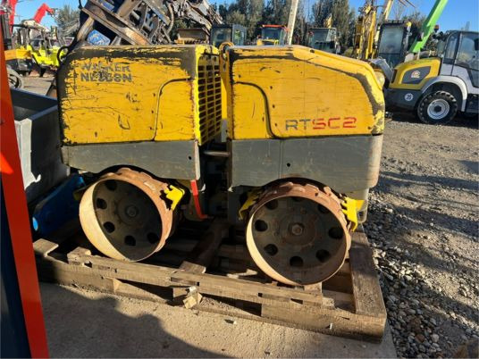 Wacker Neuson RT82-SC2 - Mini compactadora: foto 1 Wacker Neuson RT82-SC2 - Mini compactadora: foto 1