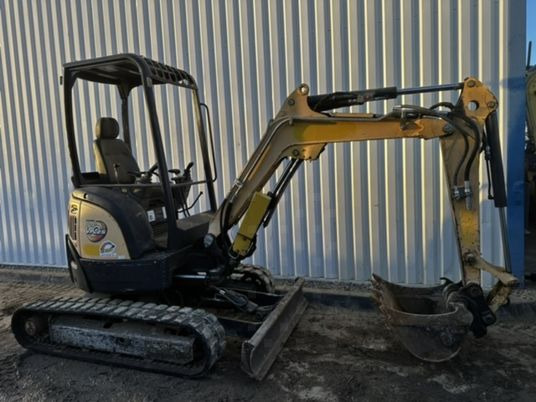 Yanmar VIO25-4 Canopy - Miniexcavadora: foto 5 Yanmar VIO25-4 Canopy - Miniexcavadora: foto 5