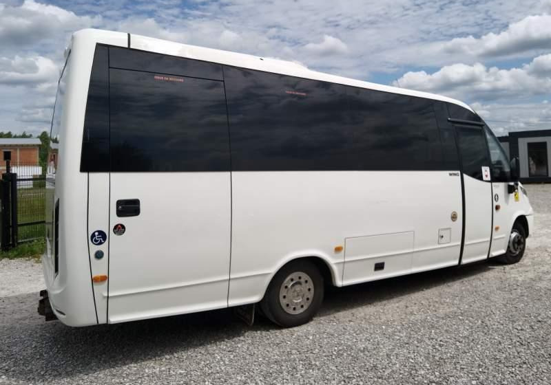 Iveco Daily Wing Indcar euro 6 *winda*klima*webasto* - Autobús suburbano: foto 5 Iveco Daily Wing Indcar euro 6 *winda*klima*webasto* - Autobús suburbano: foto 5