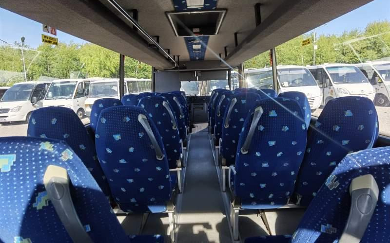 Leasing de  Mercedes-Benz Vario 813D 31+15 Mercedes-Benz Vario 813D 31+15: foto 18