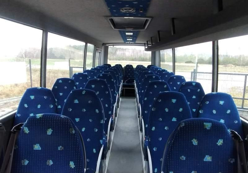 Mercedes-Benz Vario 813D 39 miejsc - Autobús suburbano: foto 5 Mercedes-Benz Vario 813D 39 miejsc - Autobús suburbano: foto 5