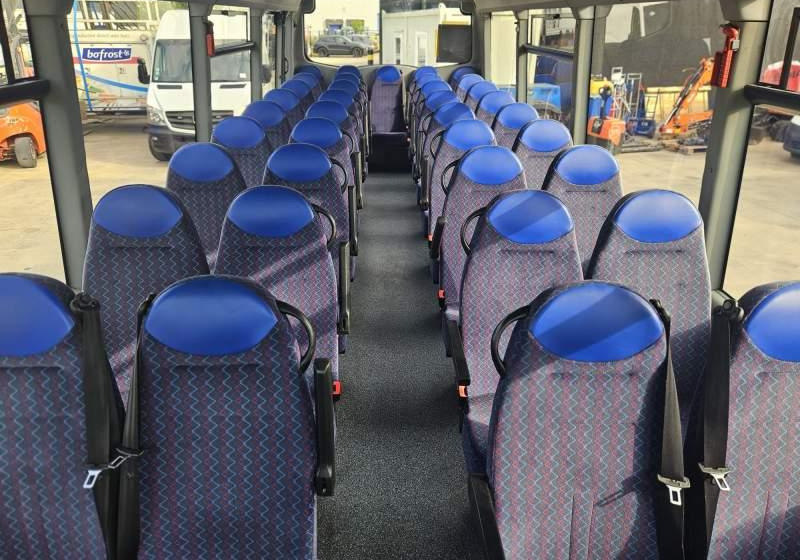 Mercedes-Benz Vario Luxor 39 miejsc EURO V - Autobús suburbano: foto 4 Mercedes-Benz Vario Luxor 39 miejsc EURO V - Autobús suburbano: foto 4