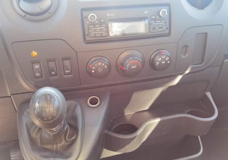 Minibús, Furgoneta de pasajeros Renault Master przewóz osób niepełnosprawnych 2  SZTUKI: foto 14