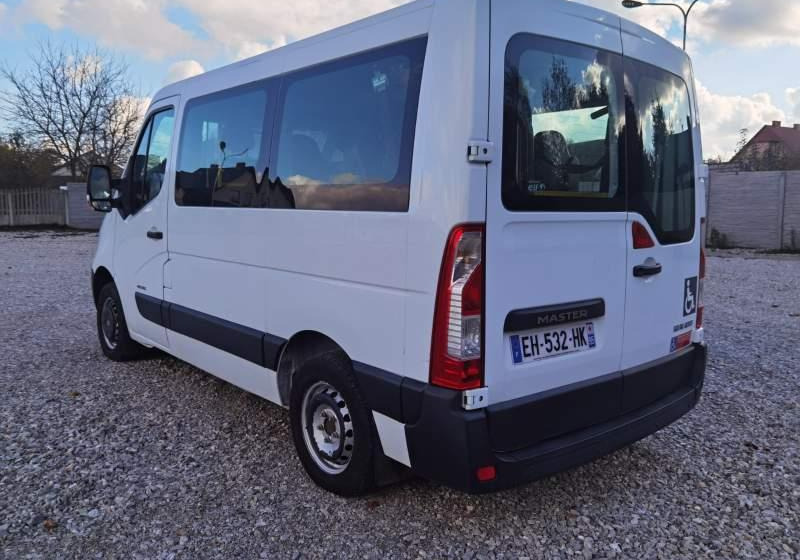 Renault Master przewóz osób niepełnosprawnych 2 SZTUKI - Minibús, Furgoneta de pasajeros: foto 5 Renault Master przewóz osób niepełnosprawnych 2 SZTUKI - Minibús, Furgoneta de pasajeros: foto 5