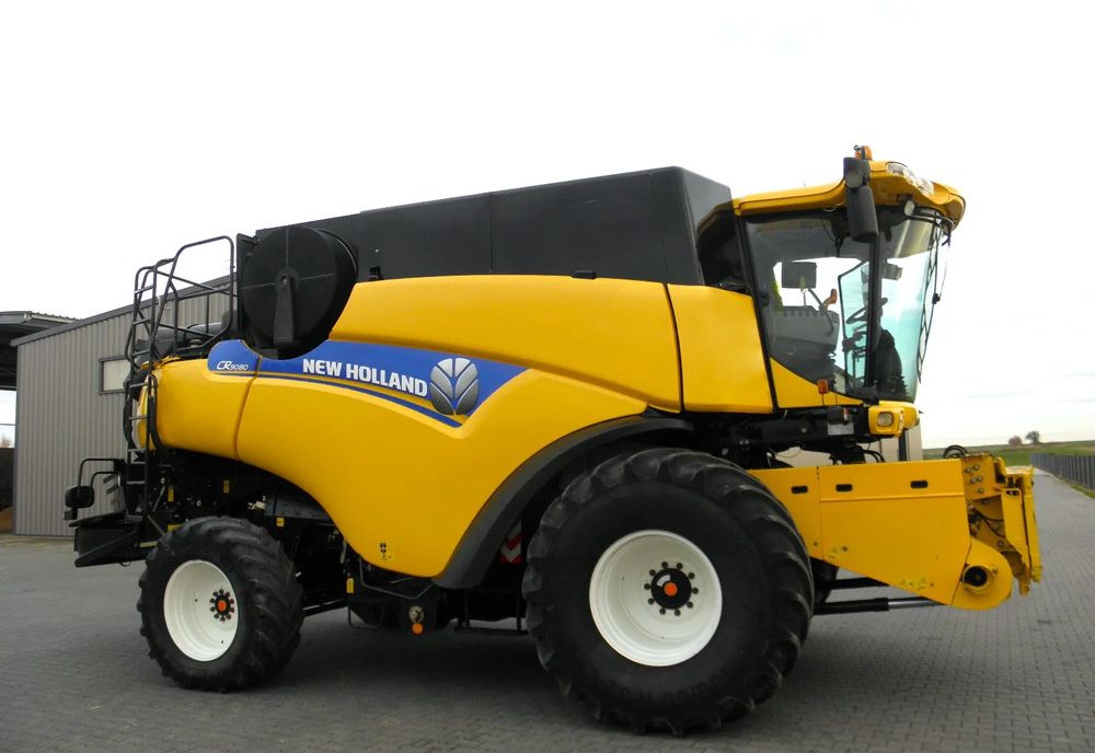New Holland CR9080 2013 Rok , heder Varifeed 9,15m, Nowsza Wersja, Nie Malowany, Stan Idealny - Cosechadora de granos: foto 2 New Holland CR9080 2013 Rok , heder Varifeed 9,15m, Nowsza Wersja, Nie Malowany, Stan Idealny - Cosechadora de granos: foto 2