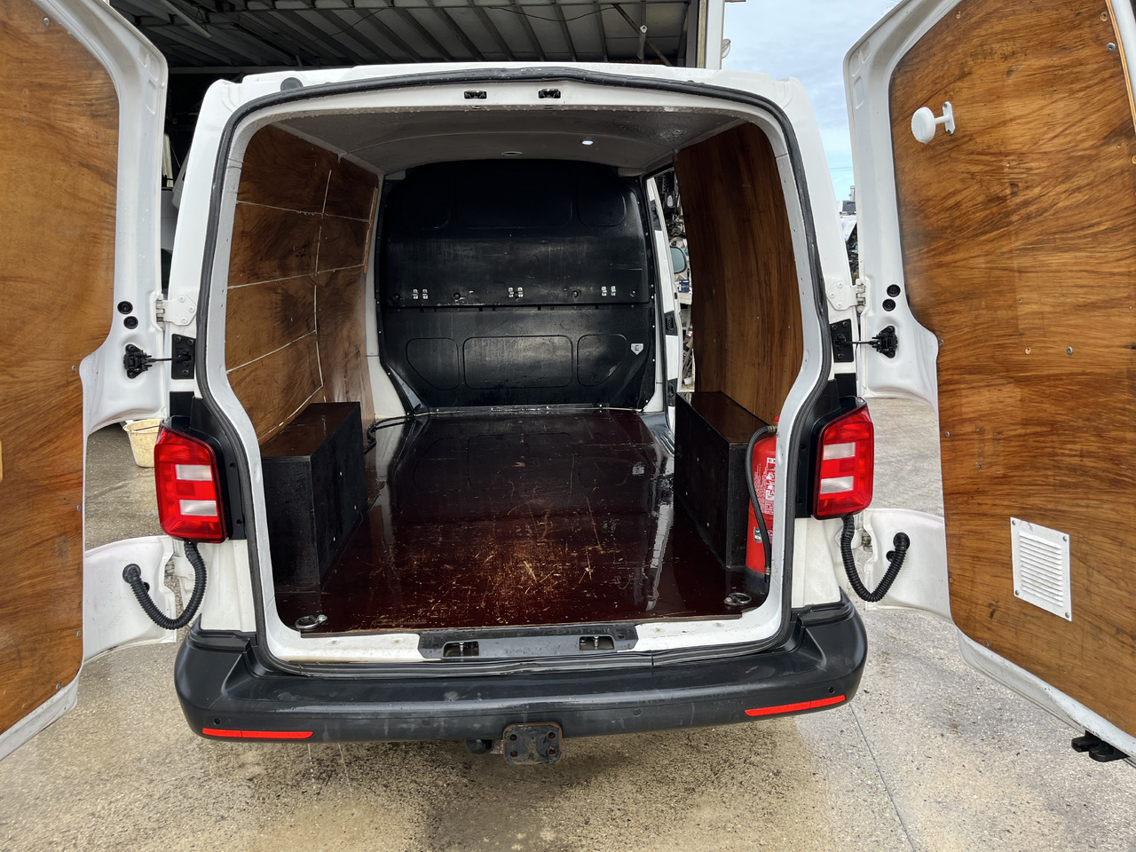 Volkswagen Transporter T6 2L tdi 150cv long bas 4x4 4motion - Furgón: foto 5 Volkswagen Transporter T6 2L tdi 150cv long bas 4x4 4motion - Furgón: foto 5