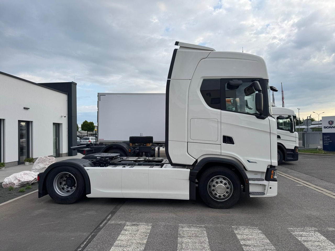 SCANIA S500A4x2LA N323 - Cabeza tractora: foto 2 SCANIA S500A4x2LA N323 - Cabeza tractora: foto 2