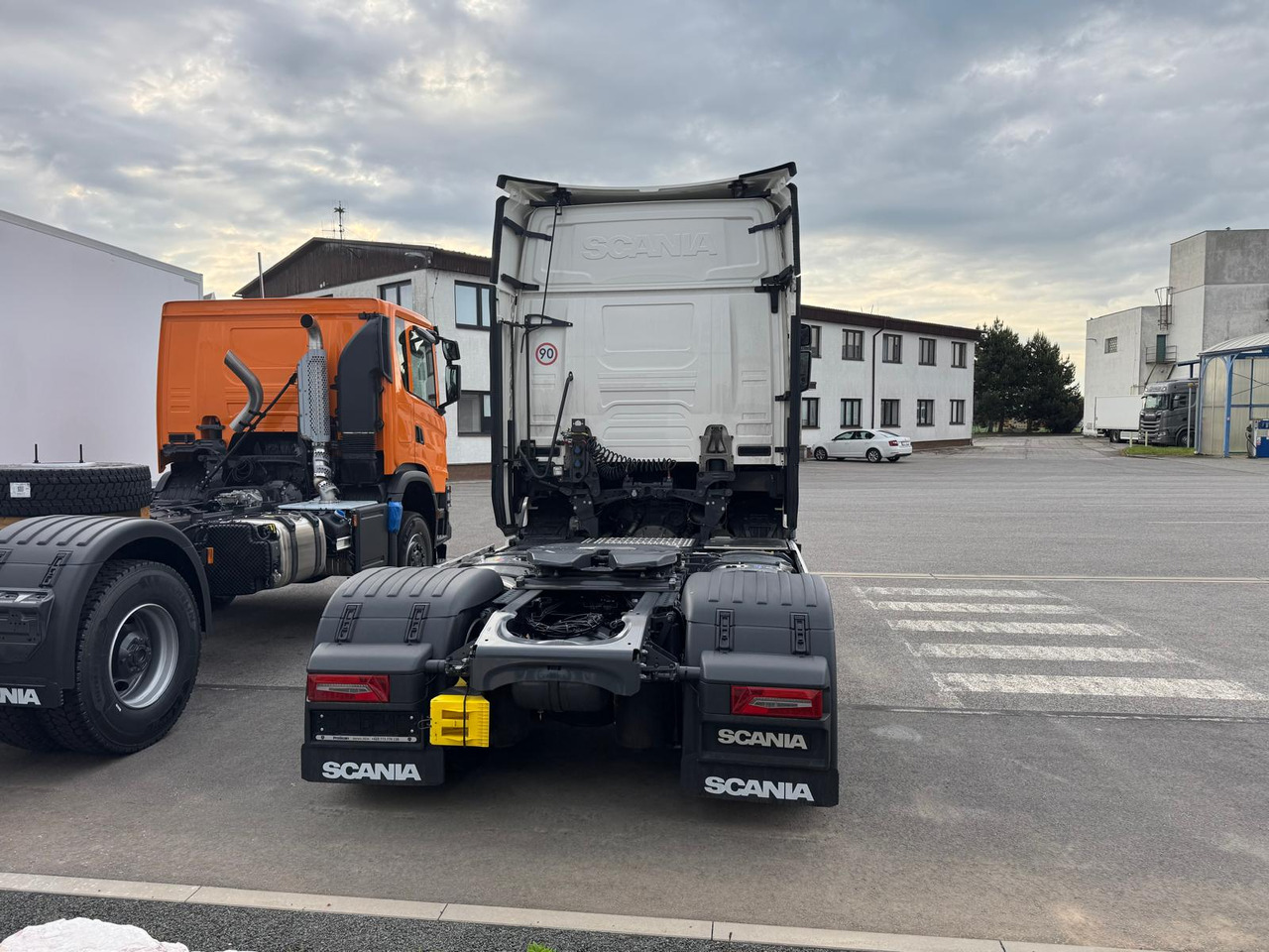 SCANIA S500A4x2LA N323 - Cabeza tractora: foto 4 SCANIA S500A4x2LA N323 - Cabeza tractora: foto 4
