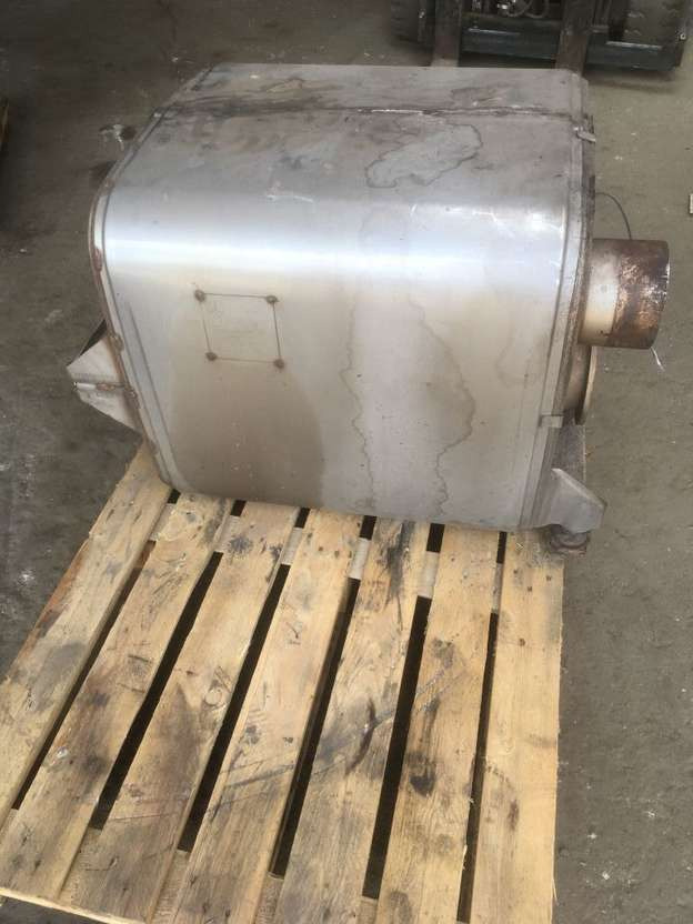 Mercedes-Benz Partikelfilter Mercedes Citaro LE A0014904914 Endschalldämpfer - Silenciador/ Sistema de escape: foto 1 Mercedes-Benz Partikelfilter Mercedes Citaro LE A0014904914 Endschalldämpfer - Silenciador/ Sistema de escape: foto 1