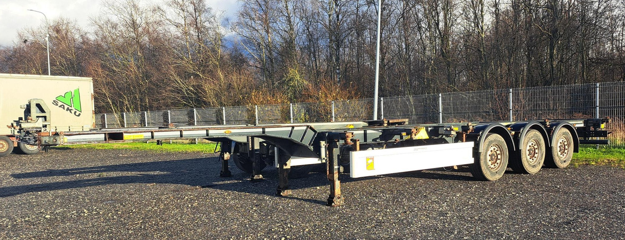 RENDERS EURO 922 - Semirremolque portacontenedore/ Intercambiable: foto 2 RENDERS EURO 922 - Semirremolque portacontenedore/ Intercambiable: foto 2