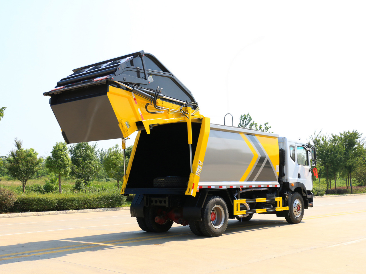 Camión de basura nuevo Sinotruk Howo new truck: foto 6