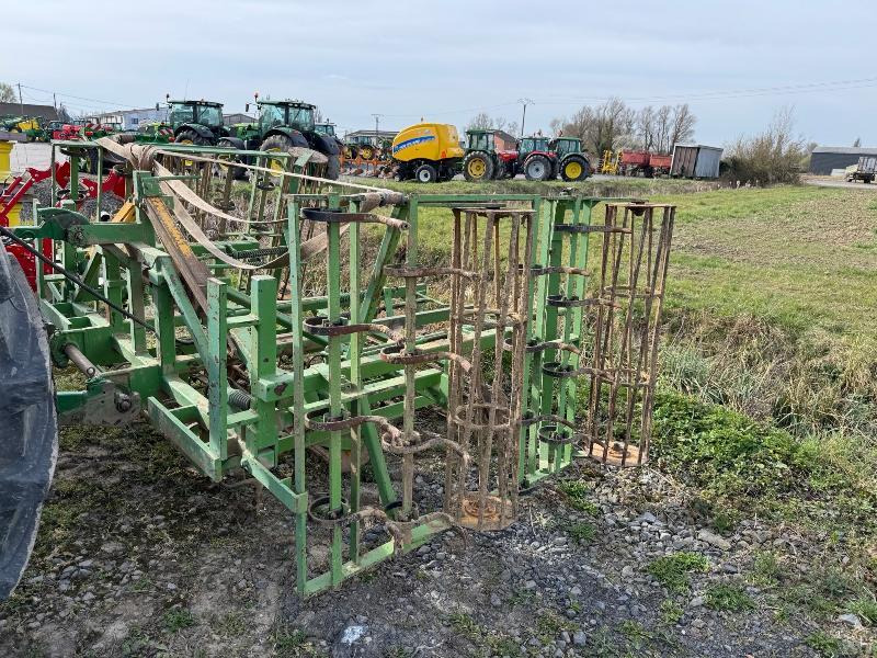 DEHONDT 4 METRES - Cultivador: foto 1 DEHONDT 4 METRES - Cultivador: foto 1