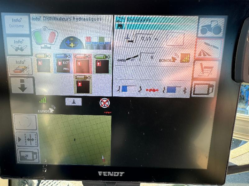 Tractor FENDT 826 VARIO: foto 12