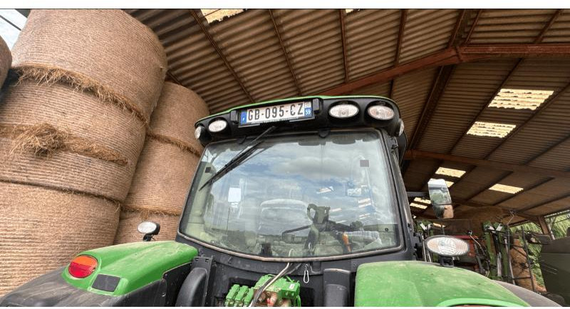 JOHN DEERE 6130R - Tractor: foto 3 JOHN DEERE 6130R - Tractor: foto 3