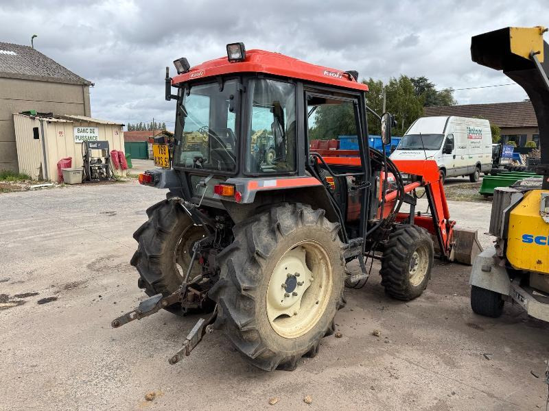 KIOTI DK45C - Tractor: foto 4 KIOTI DK45C - Tractor: foto 4