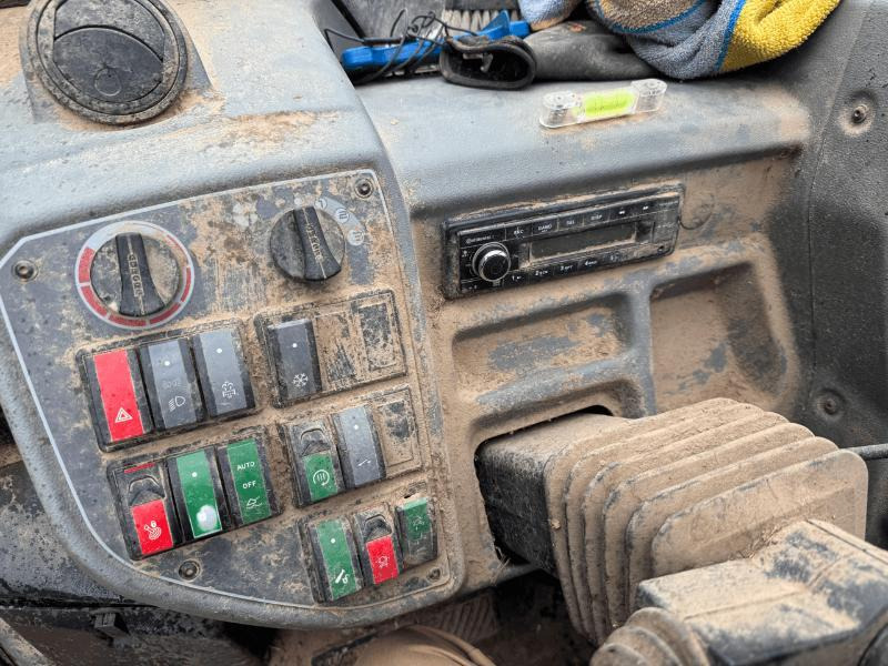 KRAMER KT357 - Manipulador telescópico: foto 4 KRAMER KT357 - Manipulador telescópico: foto 4